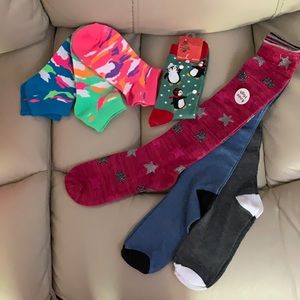 7 pairs of socks women’s size 9-11
